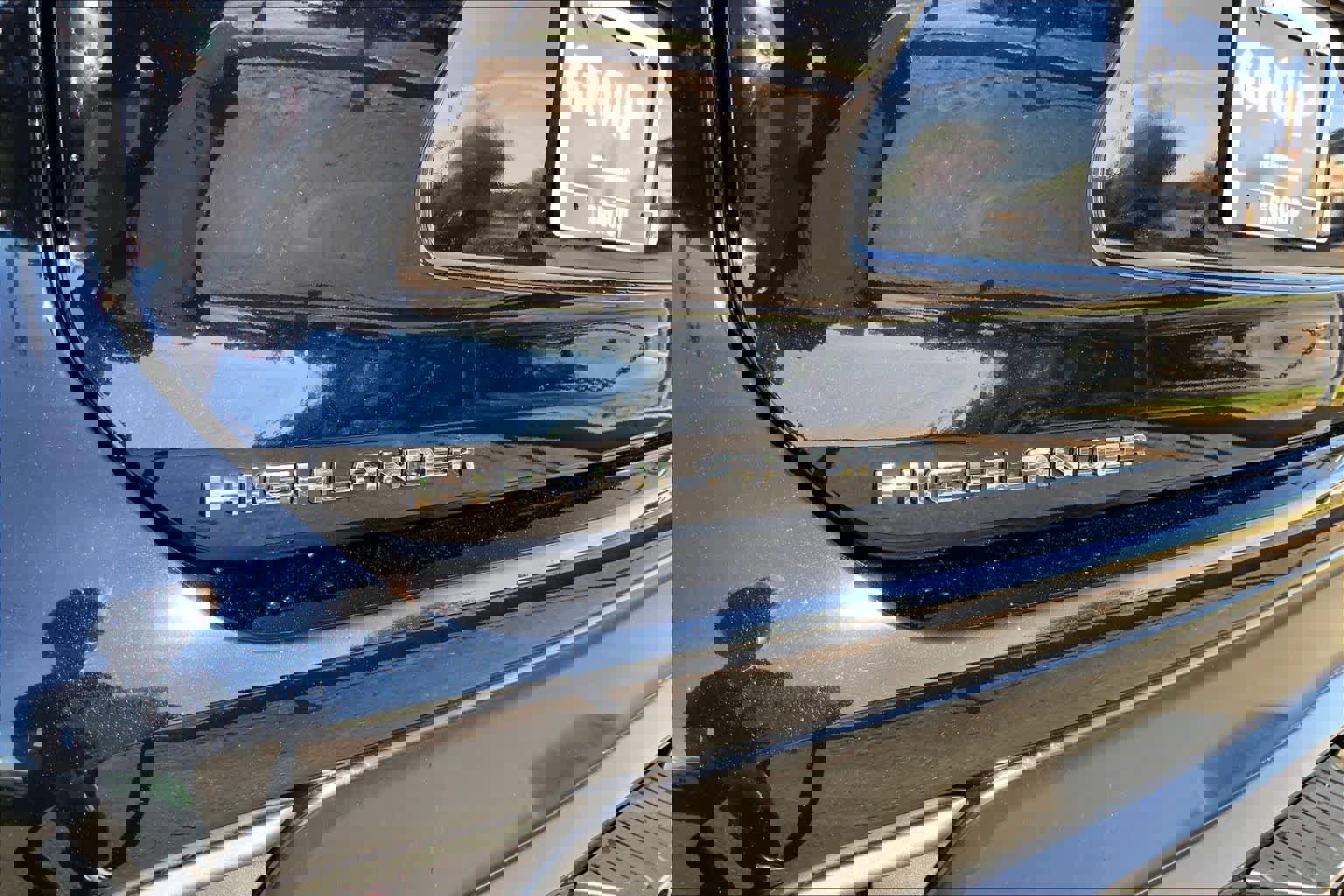 New 2026 Toyota Highlander XLE image 15