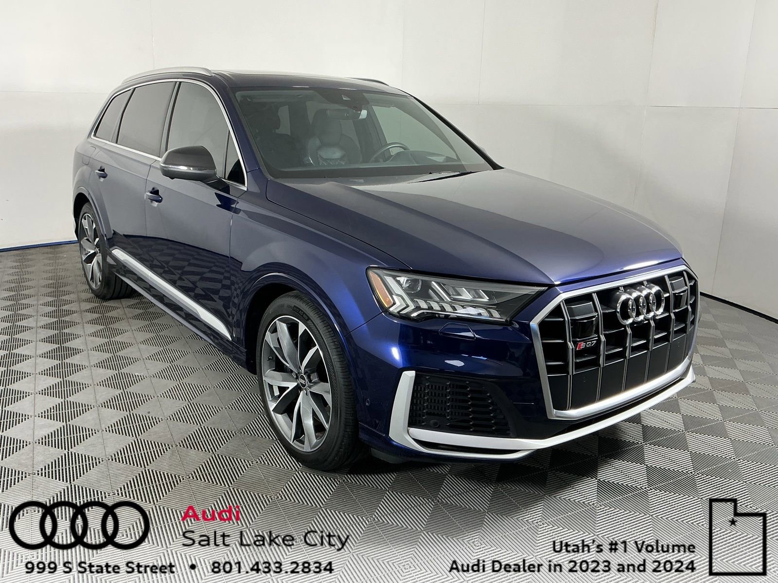 Used 2022 Audi SQ7 Prestige w/ Prestige Package image 1