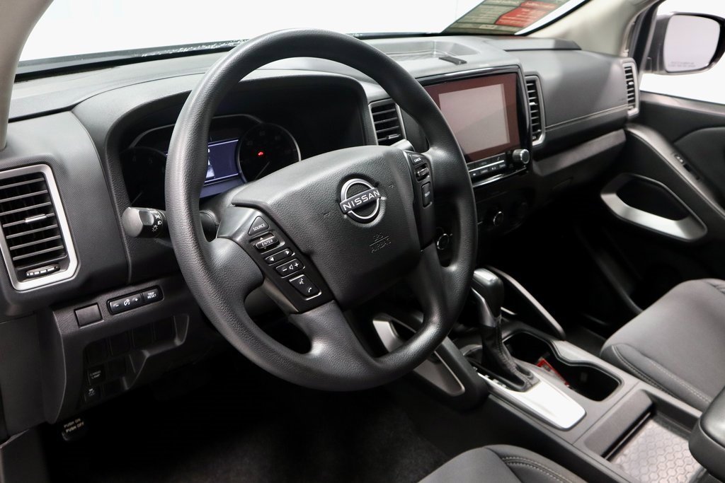 Certified 2023 Nissan Frontier SV w/ Tow Package image 26