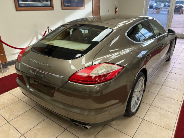 Used 2011 Porsche Panamera 4S AWD/4WD image 4