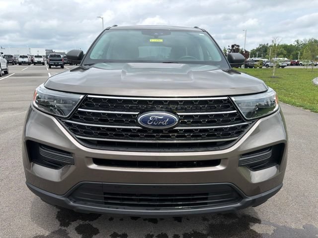 Used 2021 Ford Explorer XLT w/ Class III Trailer Tow Package AWD/4WD image 3