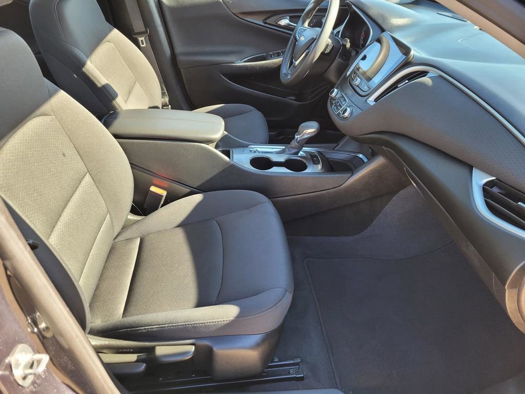 Certified 2023 Chevrolet Malibu LT image 10