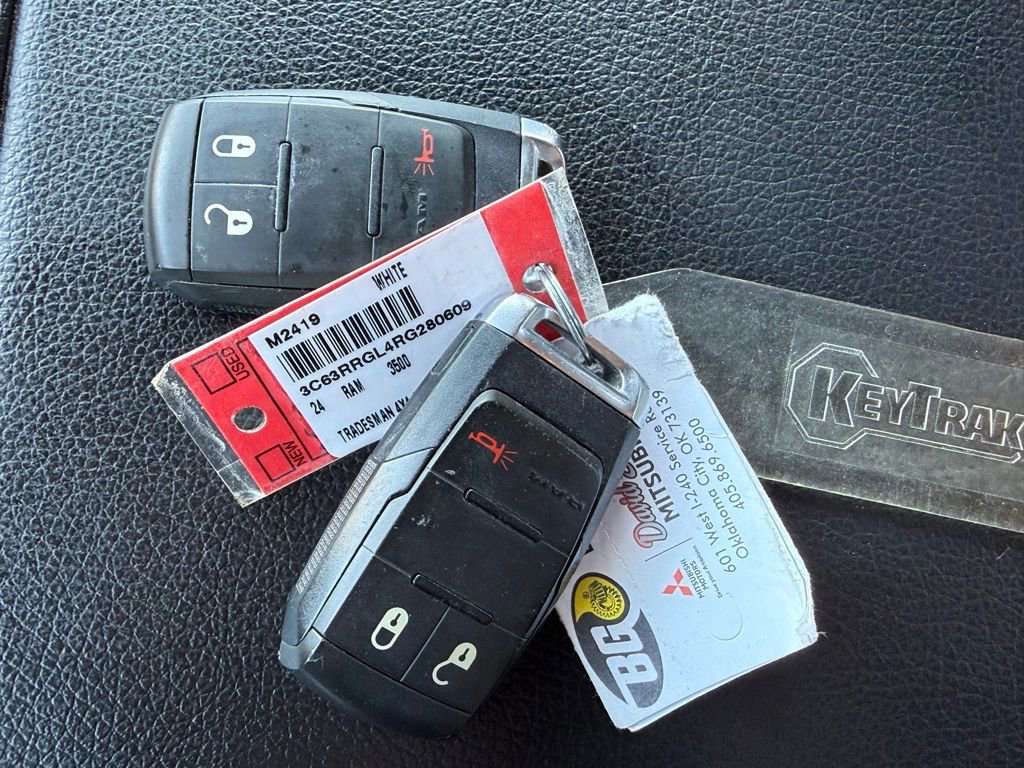 Used 2024 RAM 3500 Tradesman w/ Chrome Appearance Group image 41