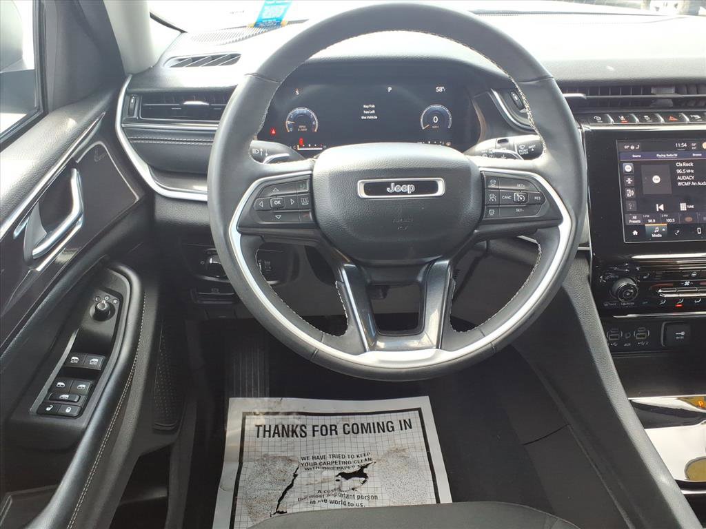 Used 2023 Jeep Grand Cherokee L Laredo w/ Luxury Tech Group I image 12