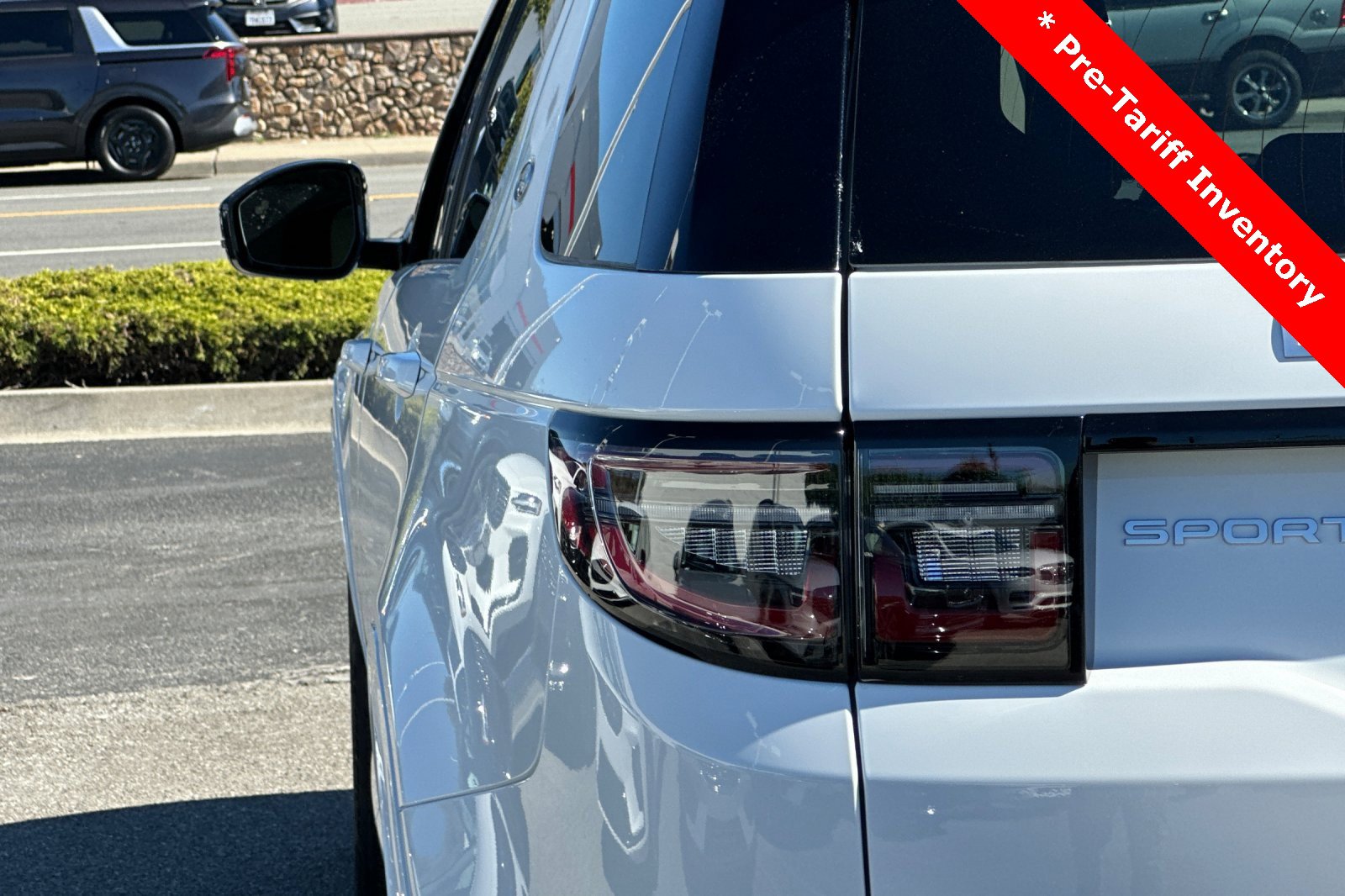 Used 2024 Land Rover Discovery Sport S image 24