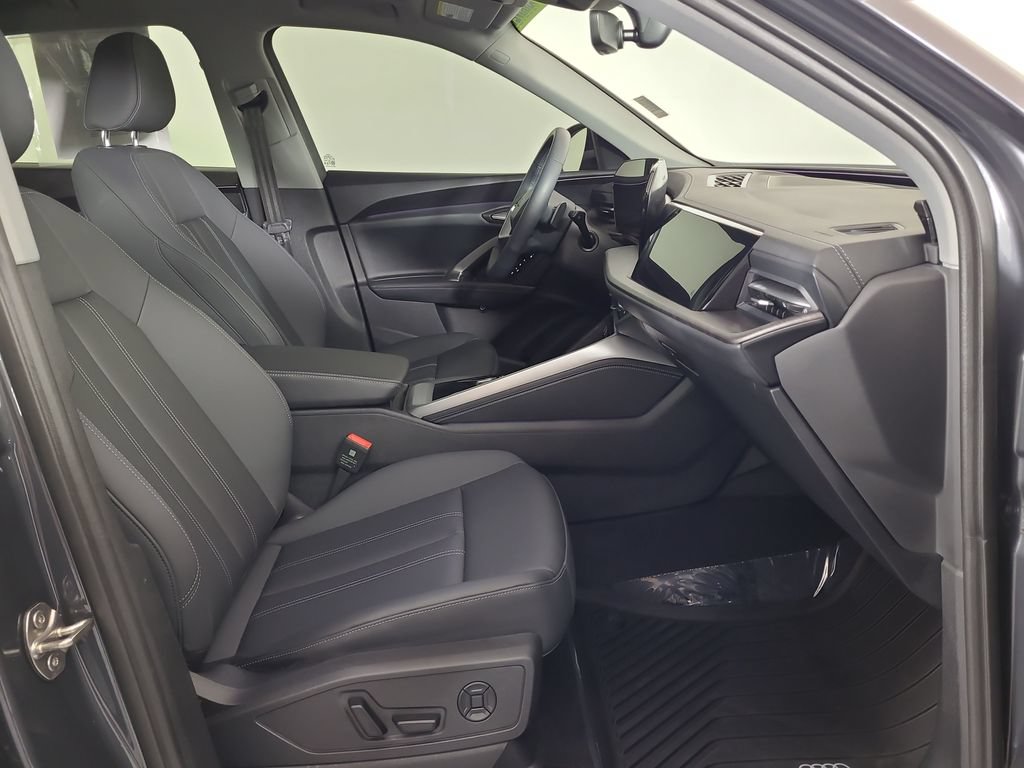 Used 2025 Audi Q5 Premium AWD/4WD image 20