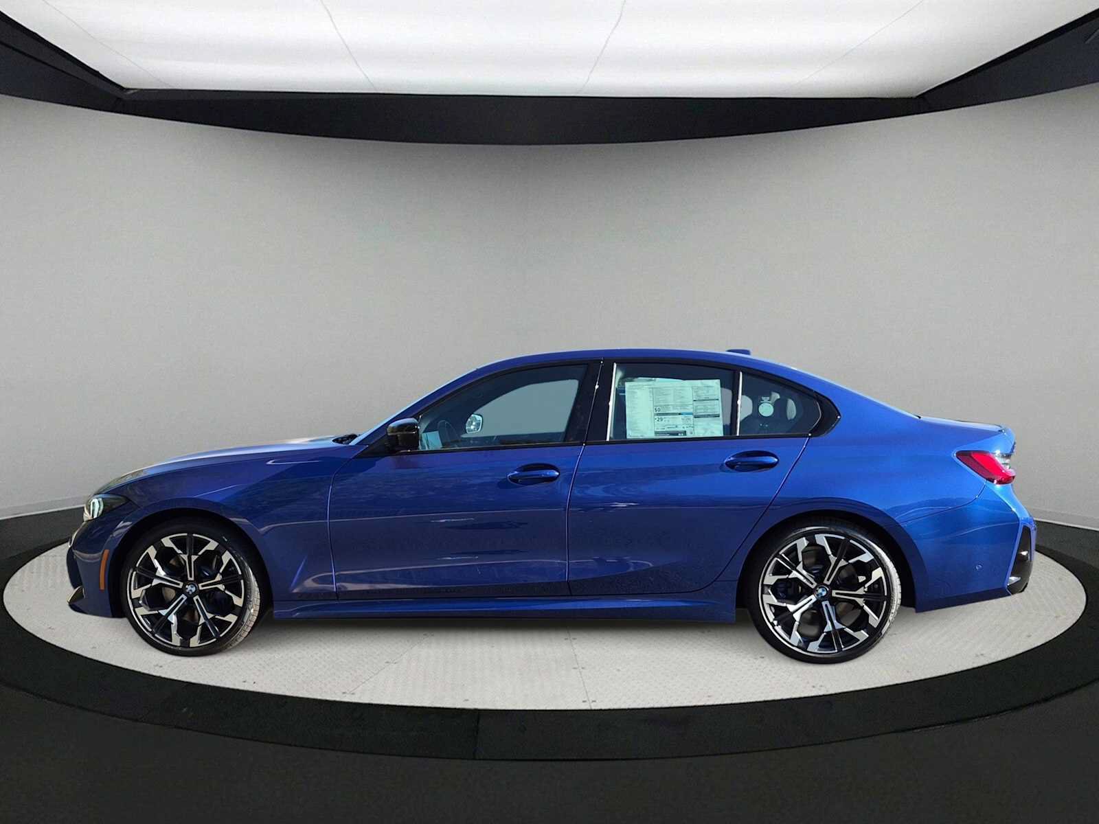 New 2026 BMW 330i xDrive Sedan w/ M Sport Package AWD/4WD image 5