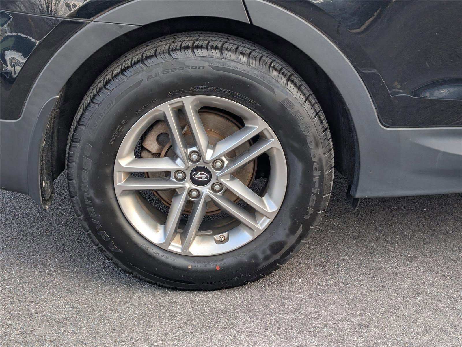 Used 2018 Hyundai Santa Fe Sport w/ 2.4L Tech Package 04 image 10