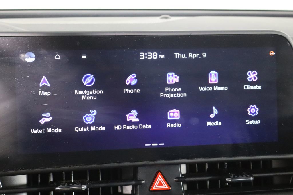 Used 2025 Kia Sportage EX image 32