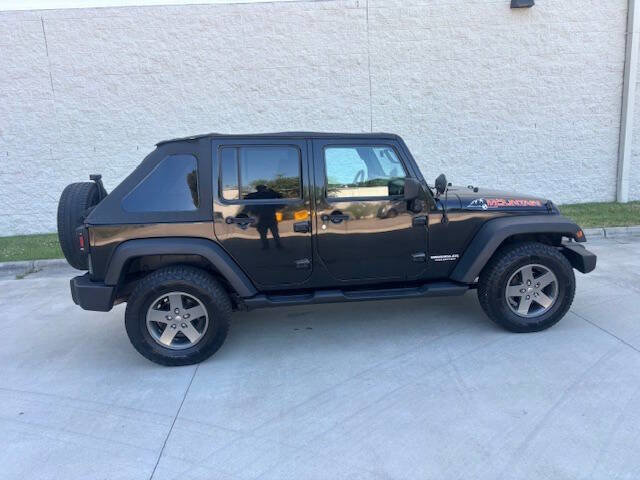 Used 2010 Jeep Wrangler Unlimited Sport AWD/4WD image 4