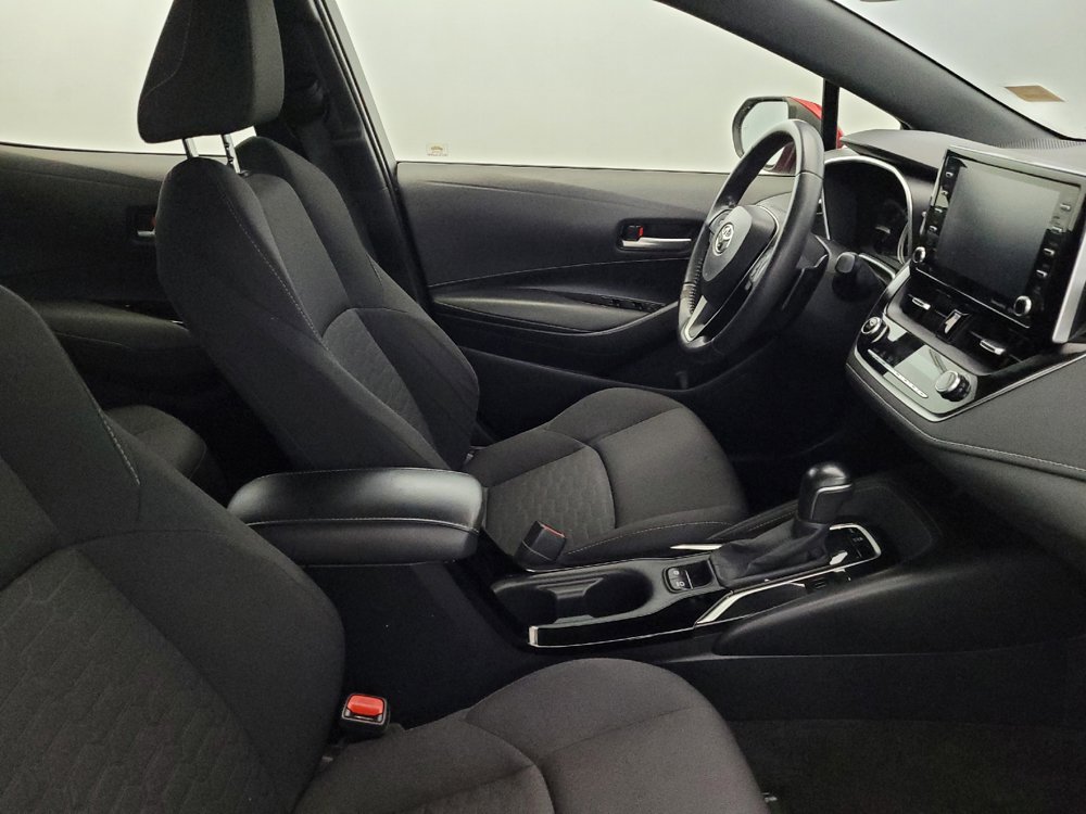 Used 2021 Toyota Corolla SE w/ SE Preferred Package FWD image 21