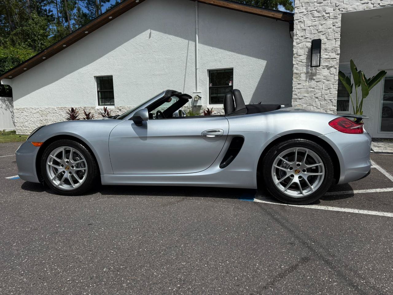 Used 2015 Porsche Boxster RWD image 2
