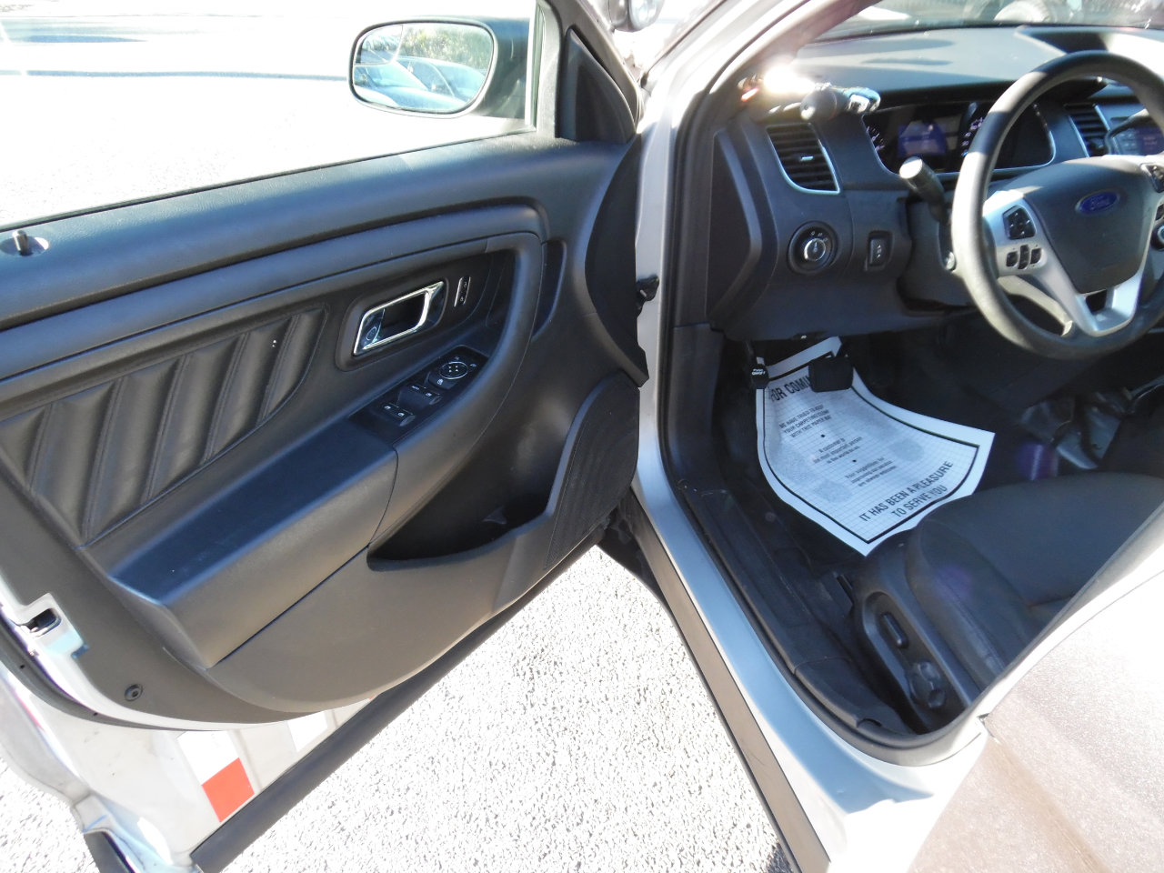 Used 2016 Ford Taurus Police Interceptor AWD image 9
