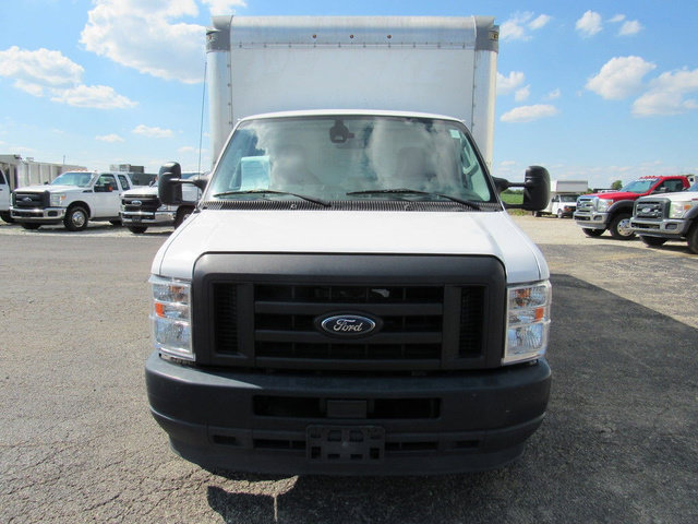 Used 2022 Ford E-350 and Econoline 350 Super Duty RWD image 8