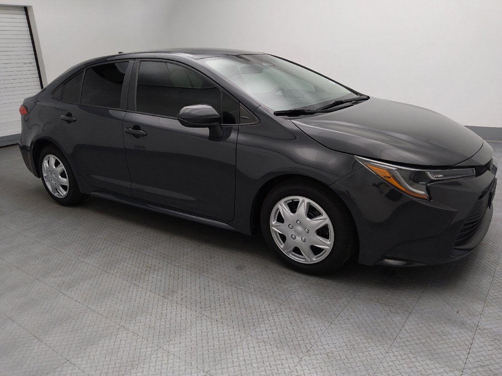Used 2024 Toyota Corolla LE FWD image 11