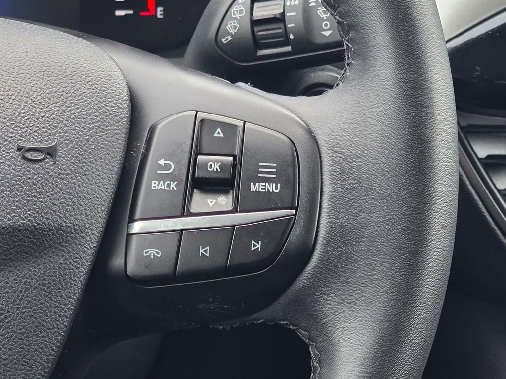 Used 2023 Ford Escape Active image 16