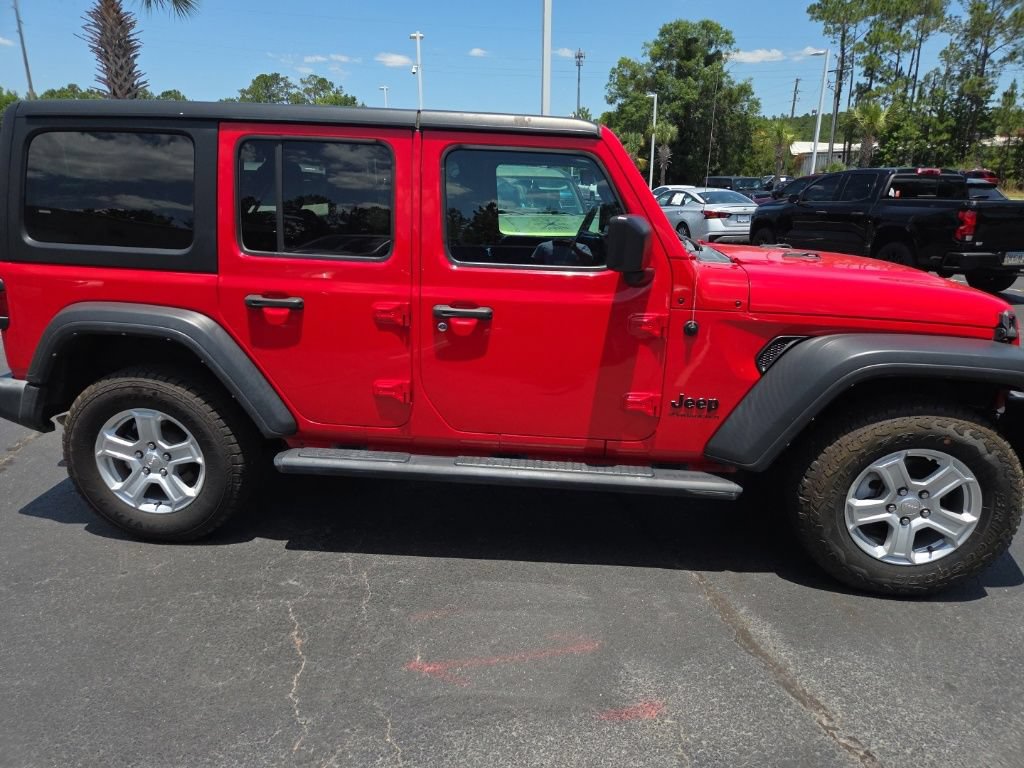 Used 2023 Jeep Wrangler Unlimited Sport AWD/4WD image 32