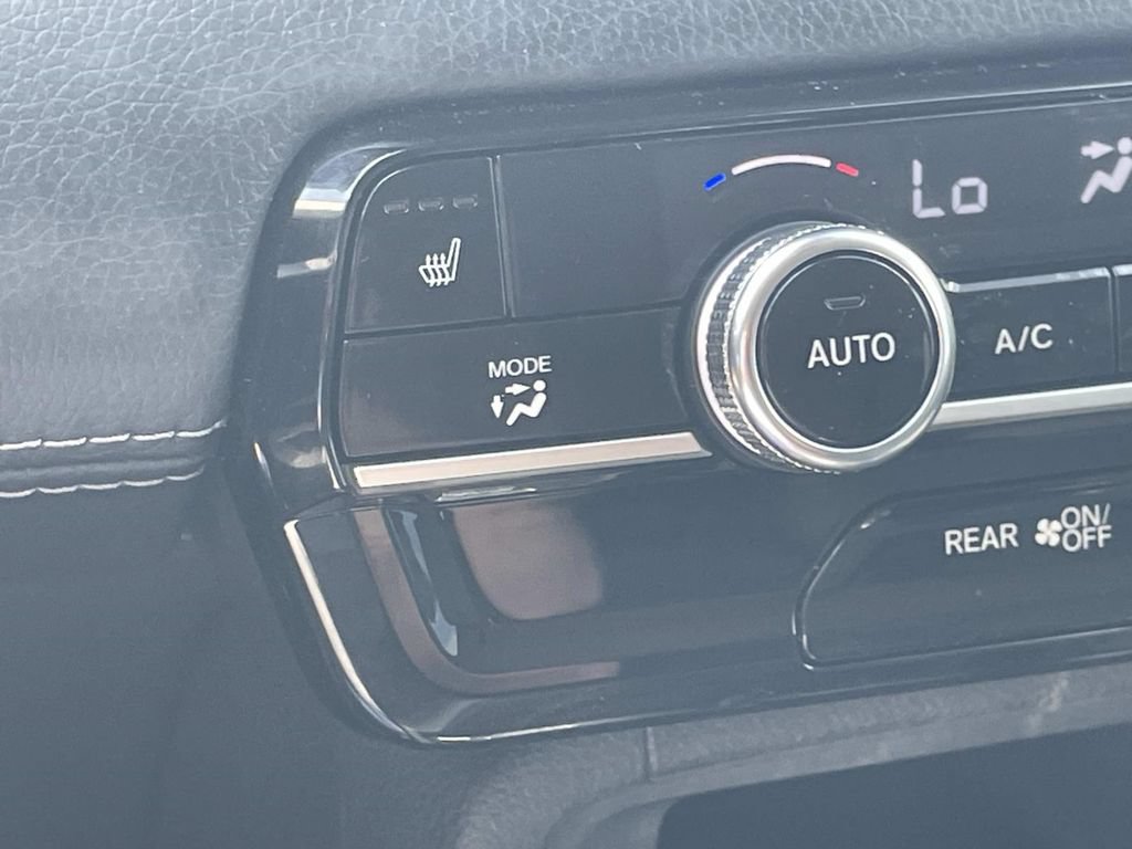 Used 2025 Honda Pilot EX-L image 19