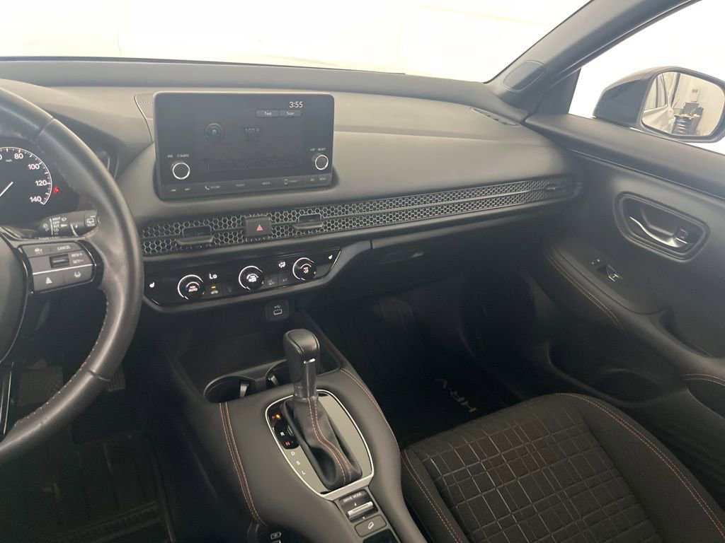 Used 2024 Honda HR-V Sport image 33