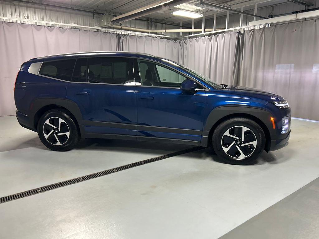 Used 2026 Hyundai Ioniq 9 SE image 8