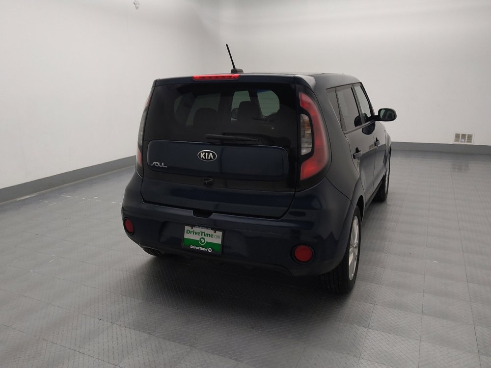 Used 2019 Kia Soul + image 7