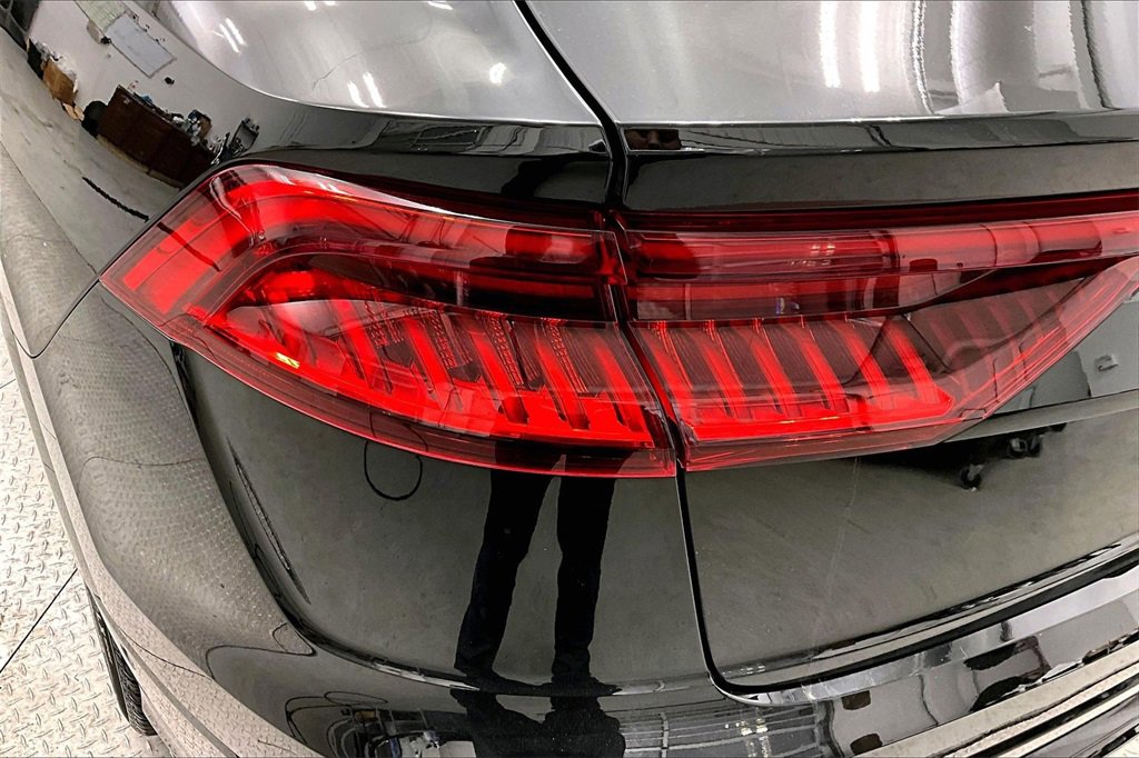 Used 2023 Audi Q8 Premium Plus w/ Premium Plus Package image 31