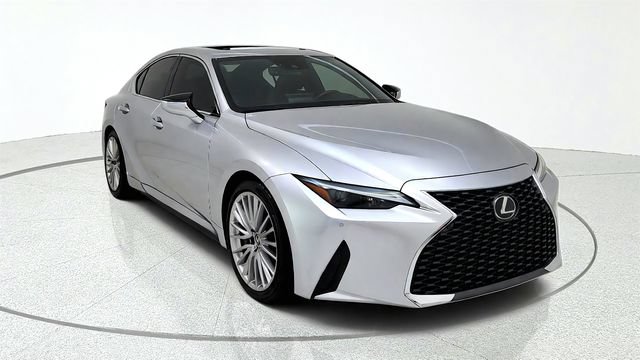 Used 2023 Lexus IS 300 w/ Premium Package RWD image 2