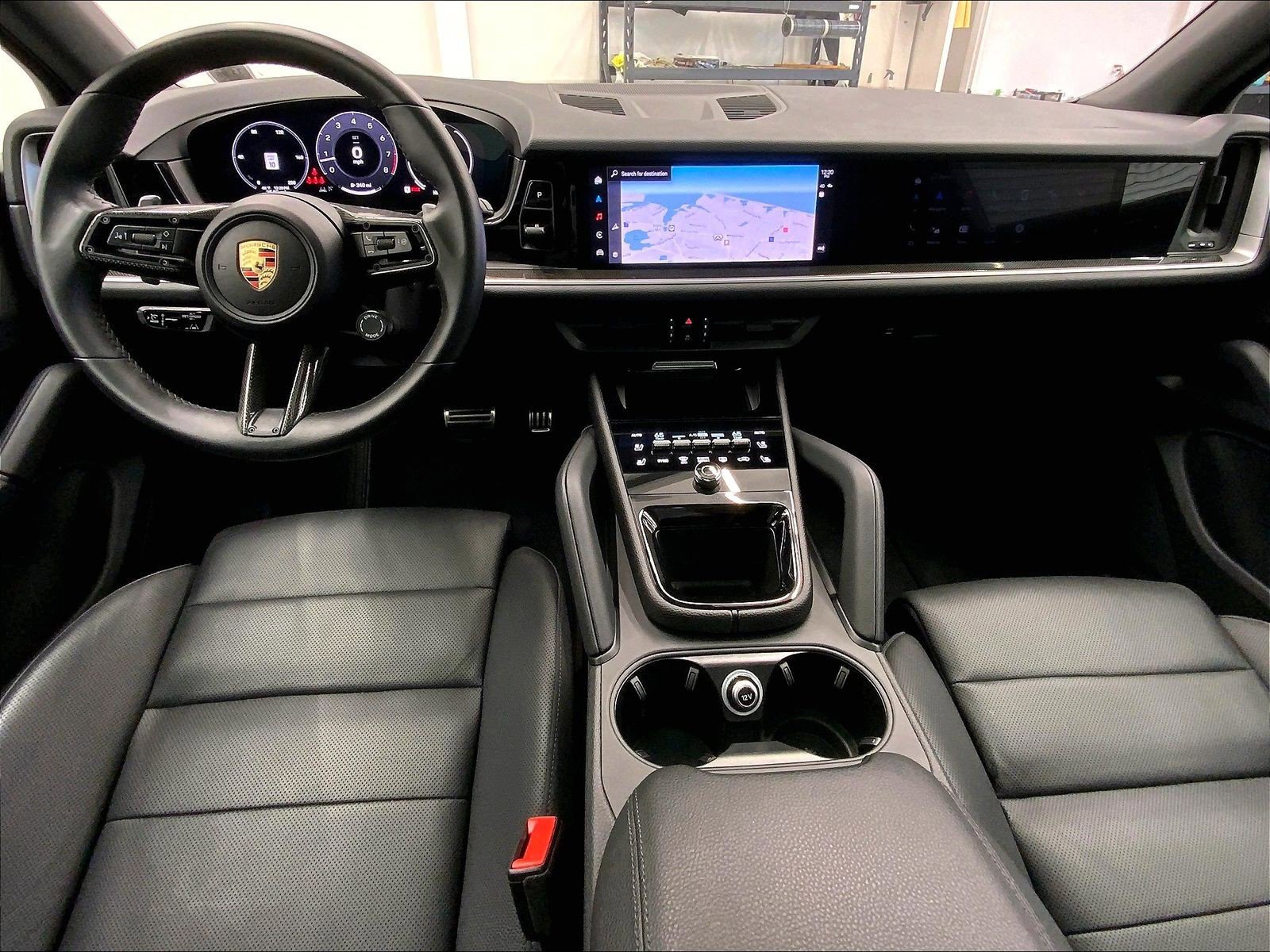 Certified 2024 Porsche Cayenne S AWD/4WD image 14