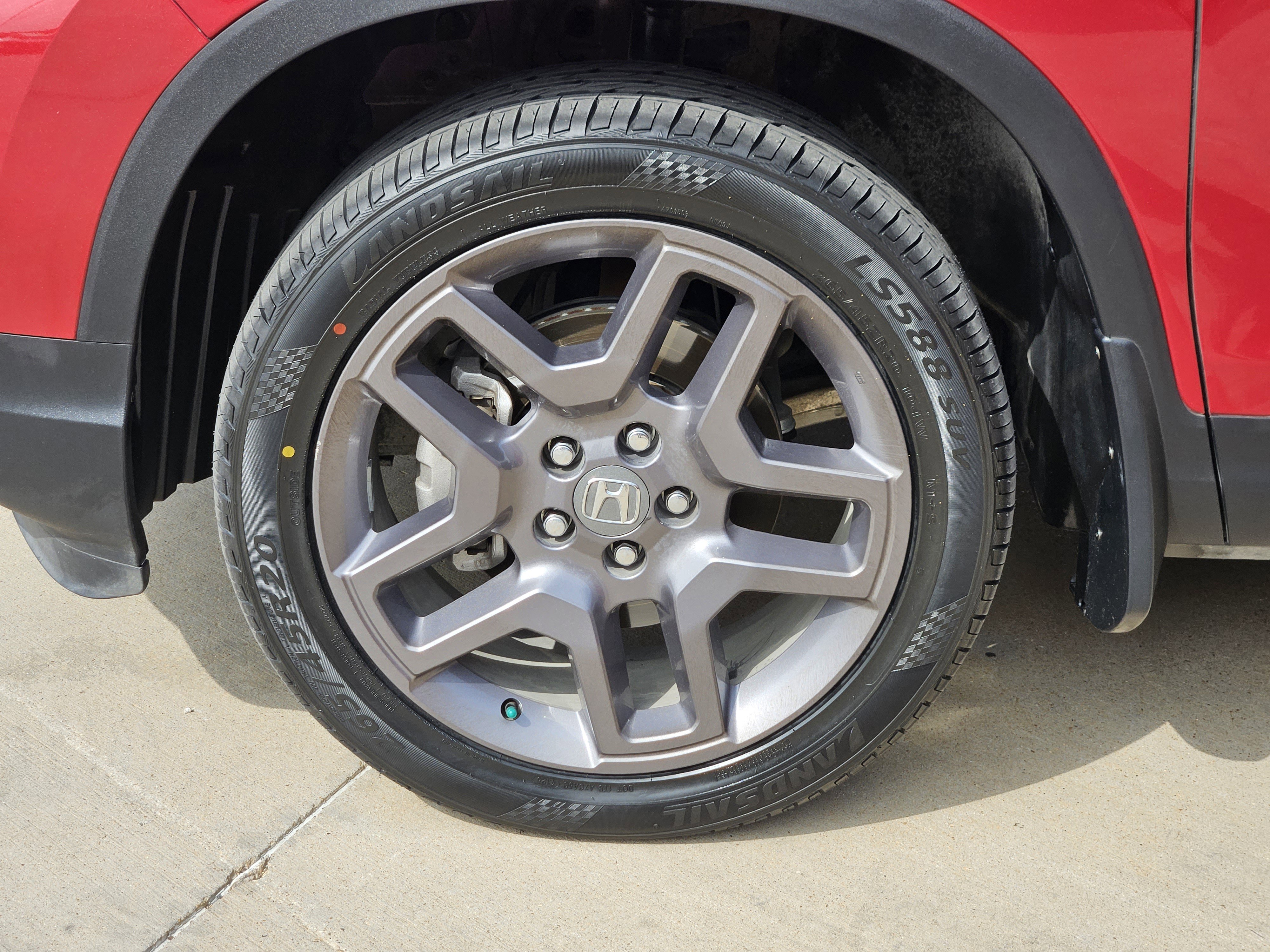 Used 2023 Honda Passport EX-L image 11