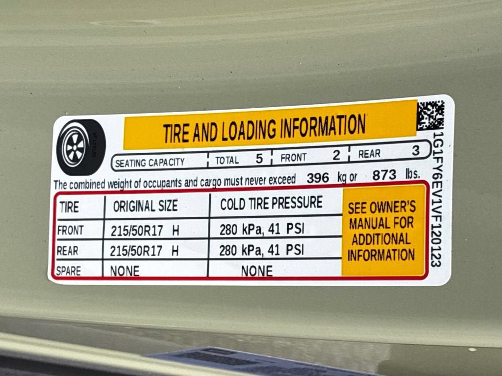 New 2027 Chevrolet Bolt LT w/ Comfort Package FWD image 39