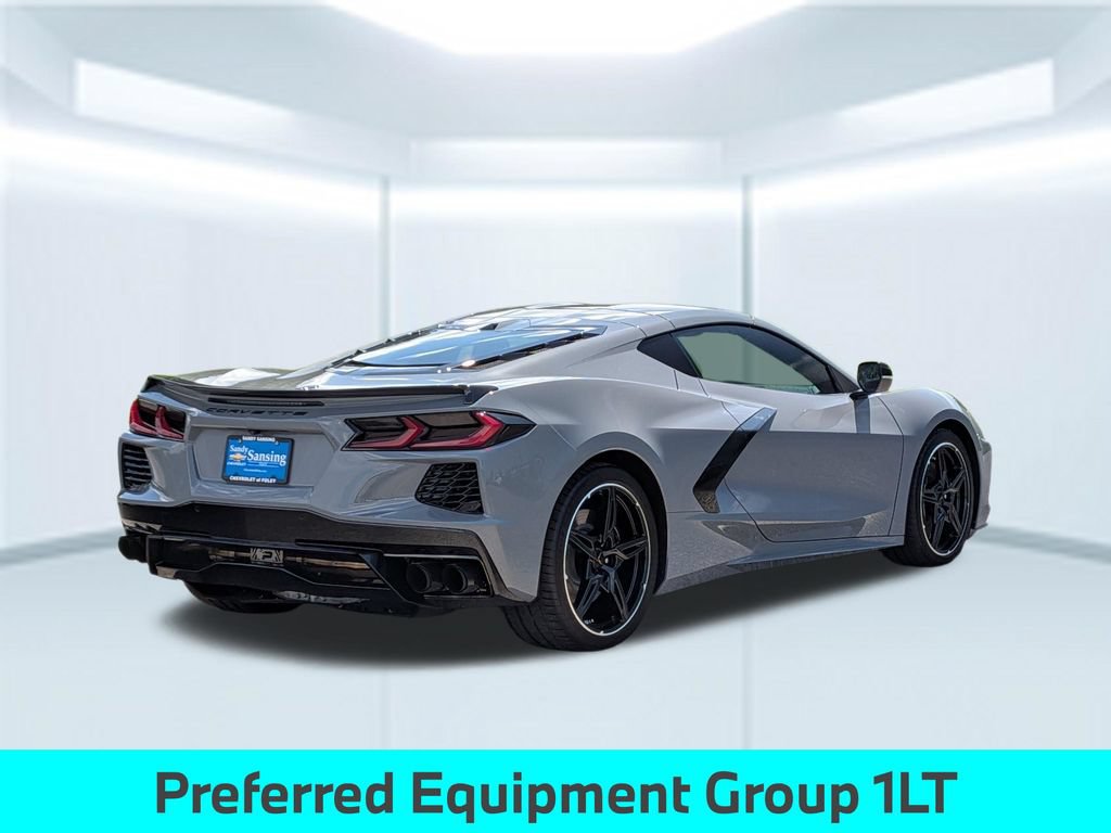 Used 2024 Chevrolet Corvette Stingray Coupe w/ Z51 Performance Package RWD image 6