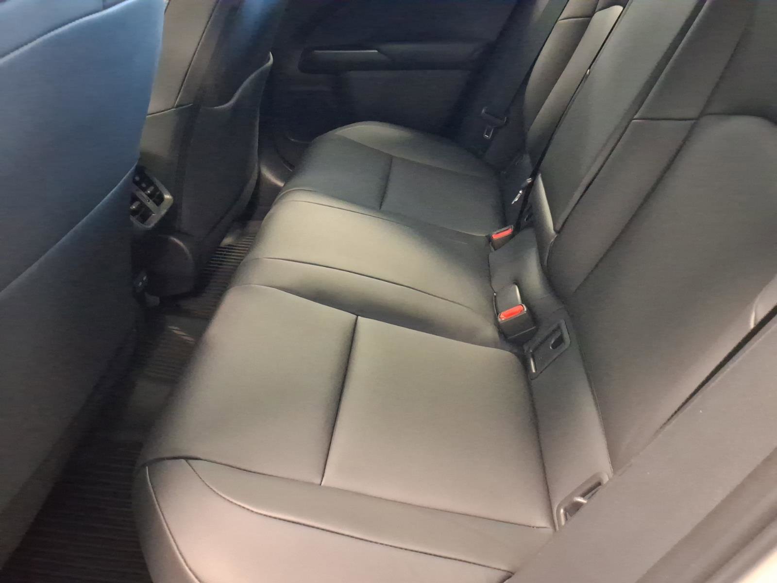 New 2026 Lexus UX 300h AWD image 10