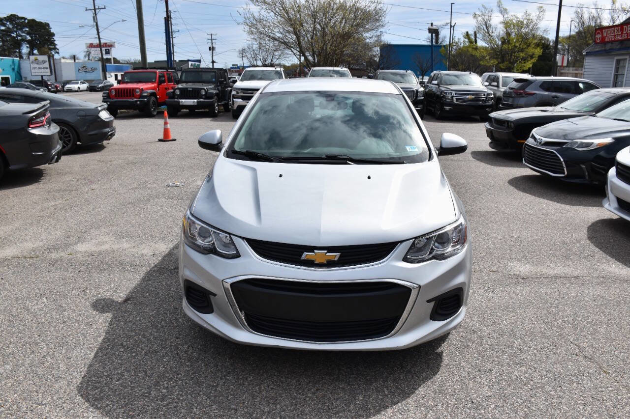 Used 2019 Chevrolet Sonic LT FWD image 3