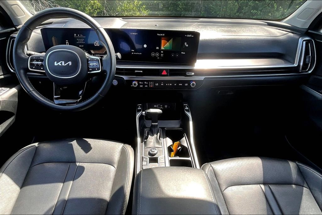 Used 2024 Kia Sorento S image 21