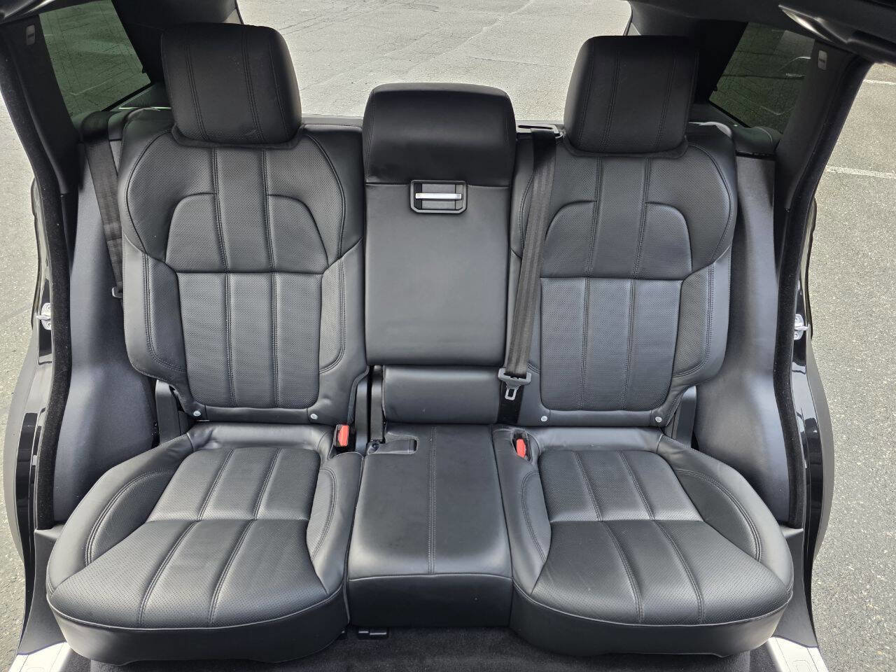 Used 2017 Land Rover Range Rover Sport HSE AWD/4WD image 11