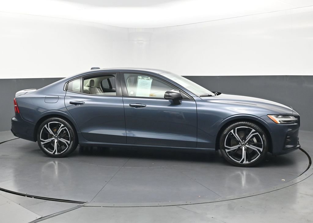 Used 2024 Volvo S60 B5 Ultimate image 6
