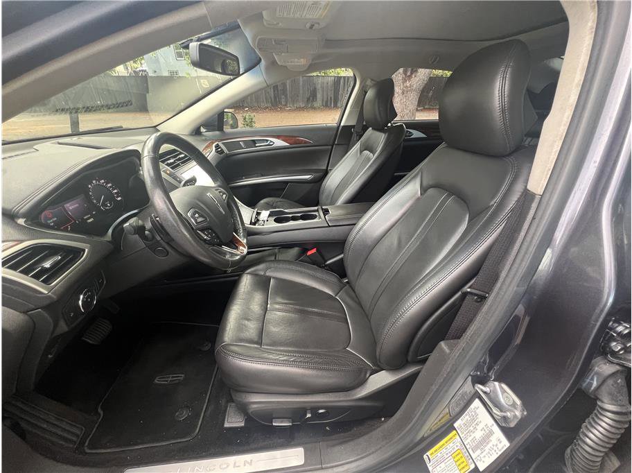 Used 2013 Lincoln MKZ image 12