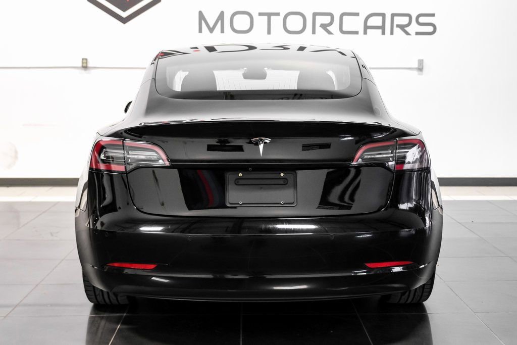 Used 2019 Tesla Model 3 Standard Range Plus image 11