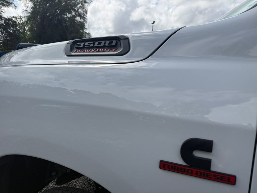 New 2026 RAM 3500 Tradesman AWD/4WD image 17