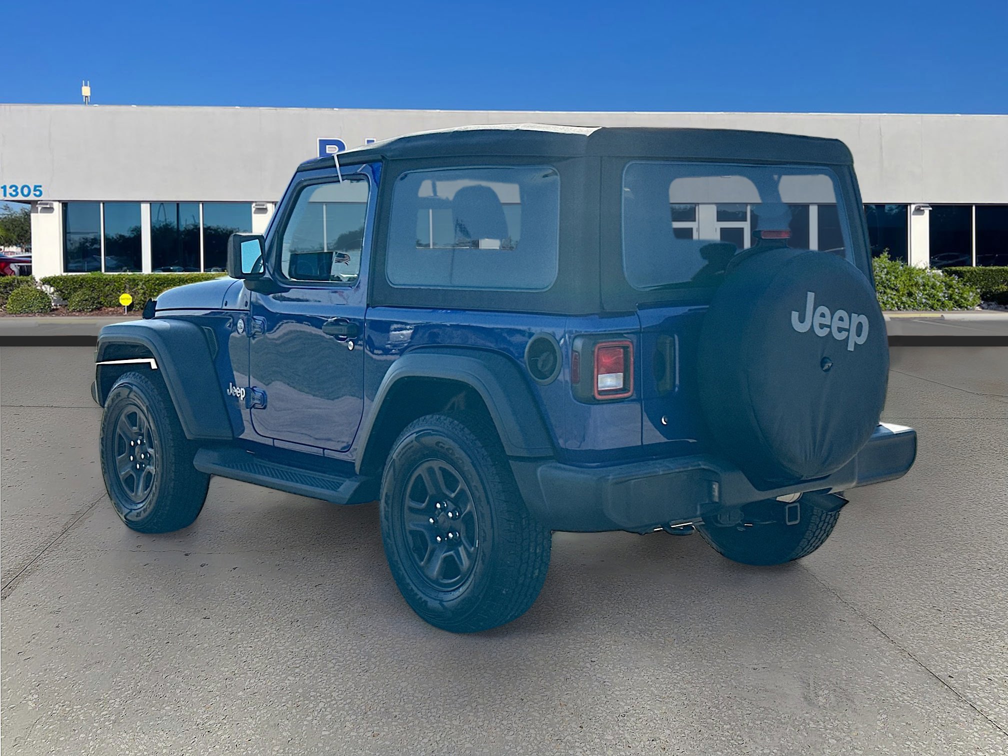 Used 2019 Jeep Wrangler Sport image 5