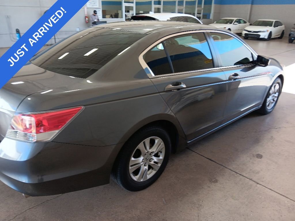 Used 2009 Honda Accord LX-P image 3