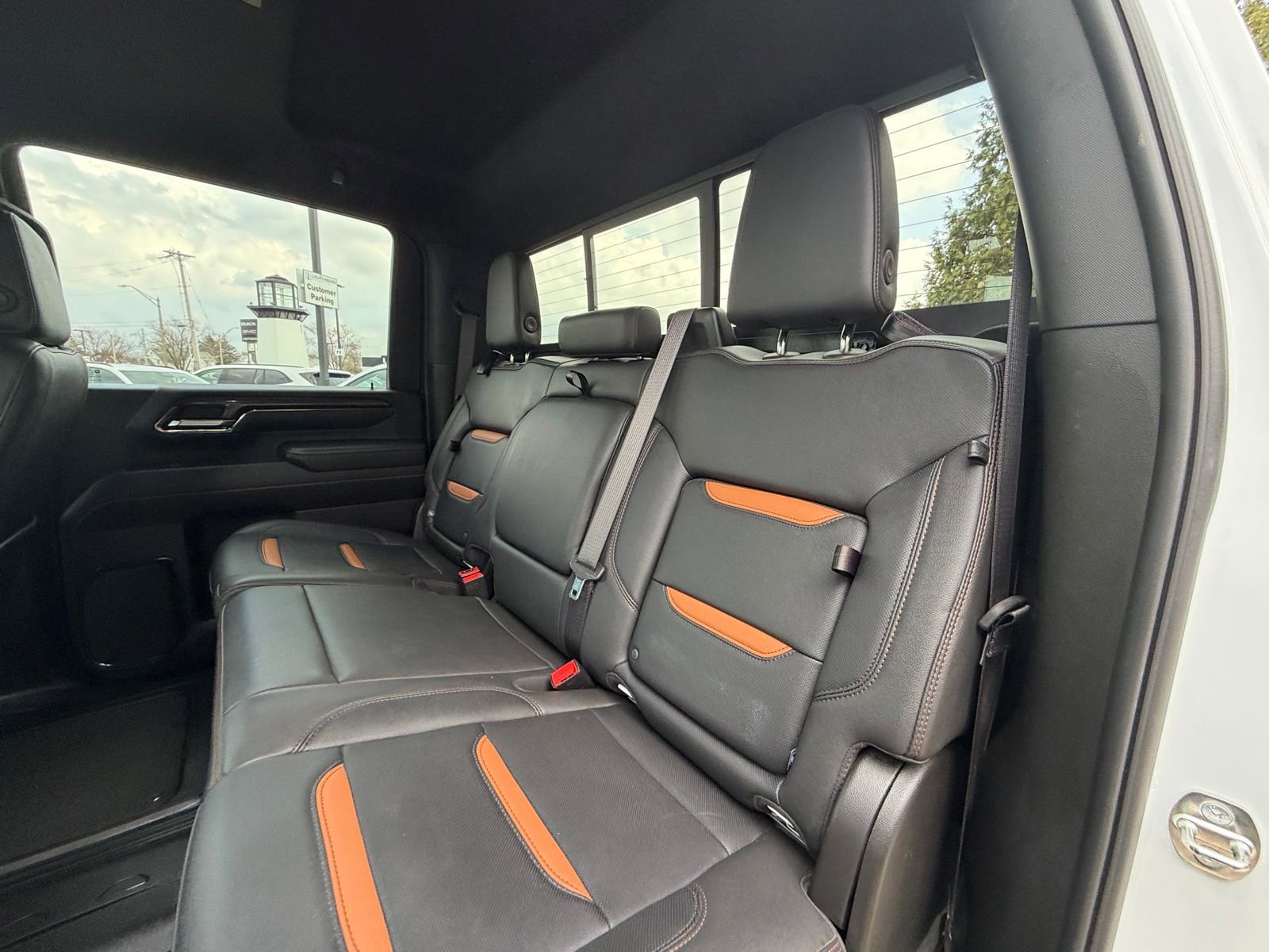 Used 2024 GMC Sierra 2500 AT4 w/ AT4 Preferred Package image 31