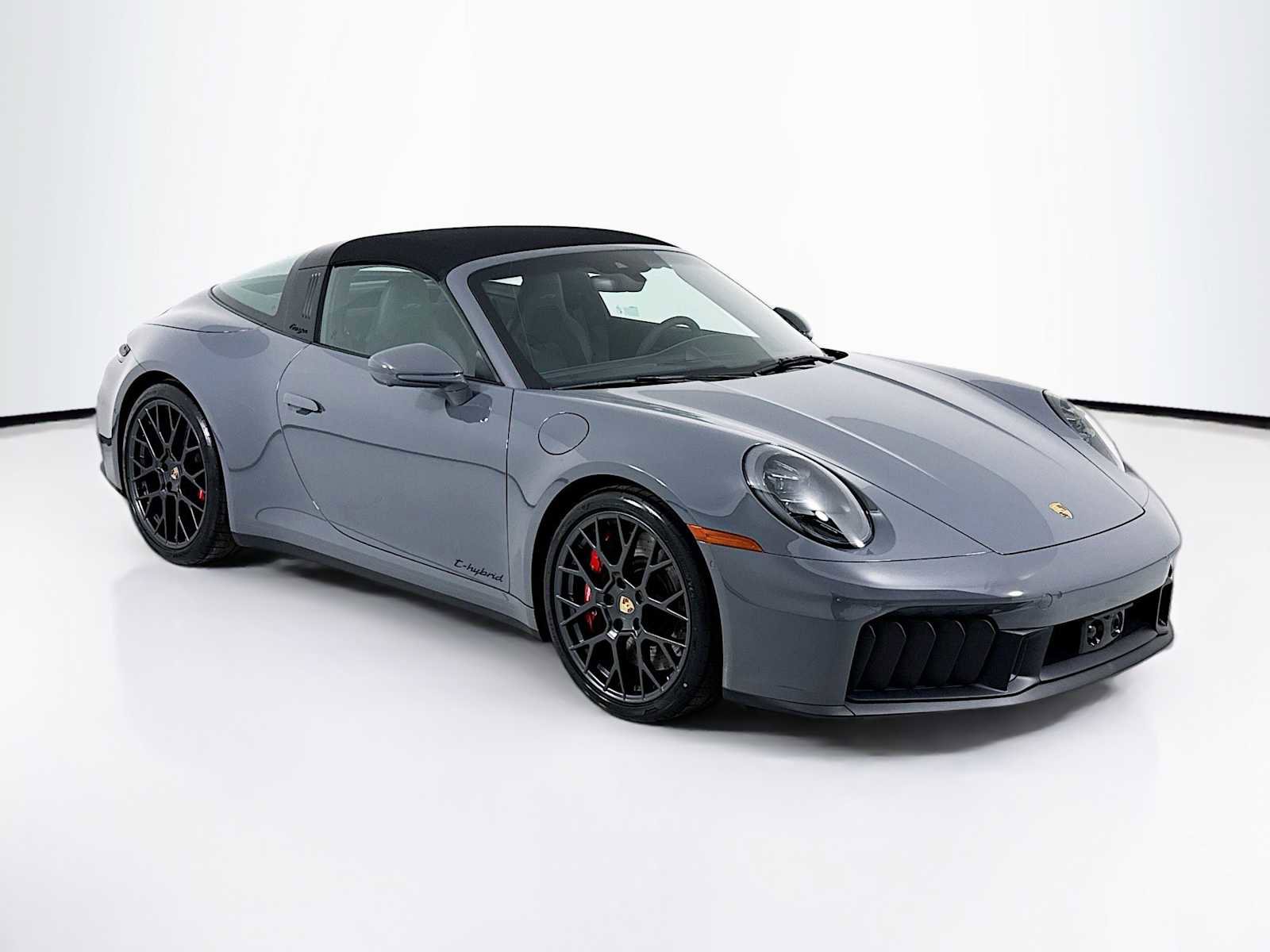 Certified 2026 Porsche 911 Targa 4 GTS image 7