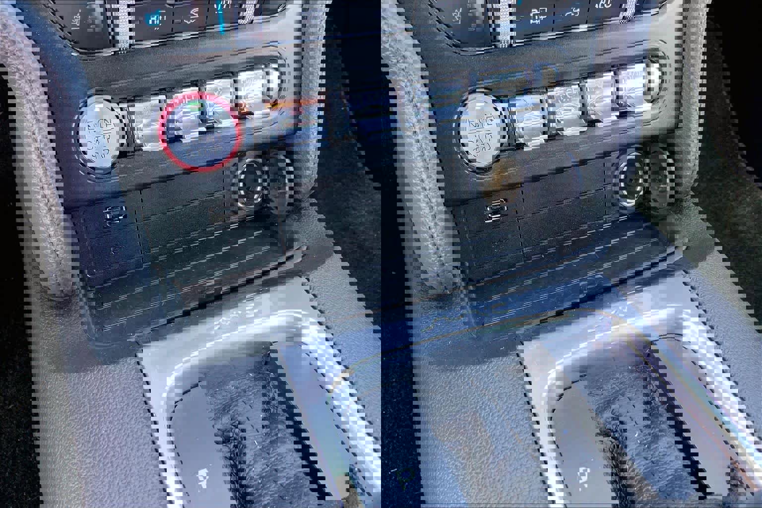 Used 2019 Ford Mustang GT Premium w/ Ford Safe & Smart Package image 31