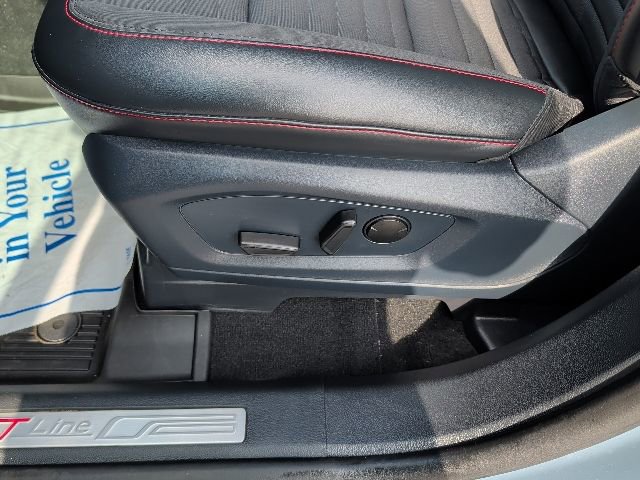 Certified 2025 Ford Explorer ST-Line AWD/4WD image 14