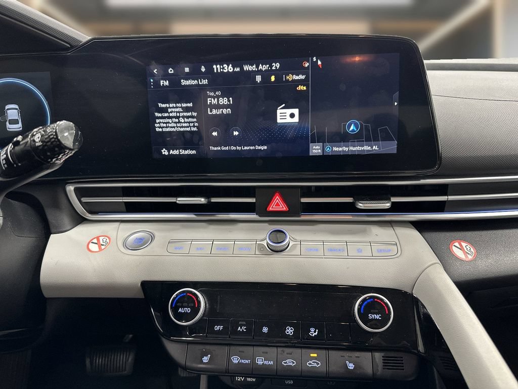 Certified 2024 Hyundai Elantra Limited FWD image 20