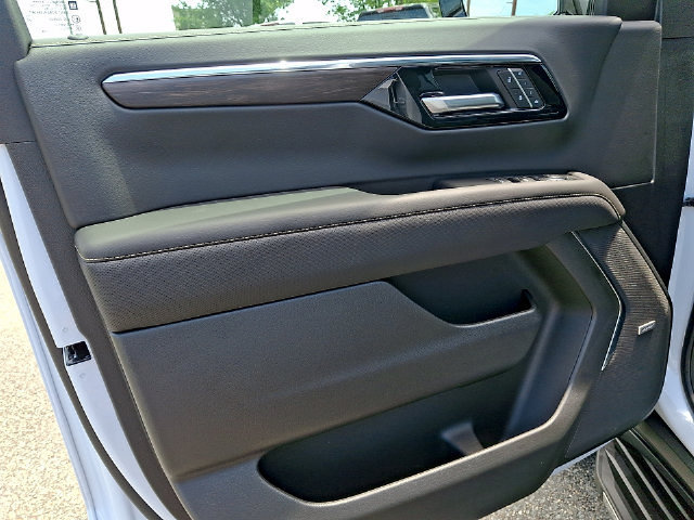 New 2026 Chevrolet Tahoe Premier AWD/4WD image 9