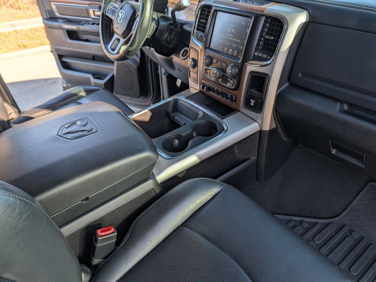 Used 2016 RAM 2500 Laramie w/ Convenience Group image 22