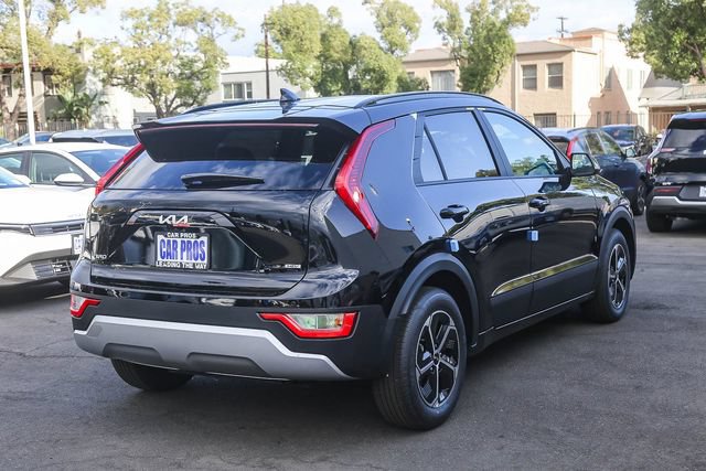 New 2026 Kia Niro EX FWD image 16