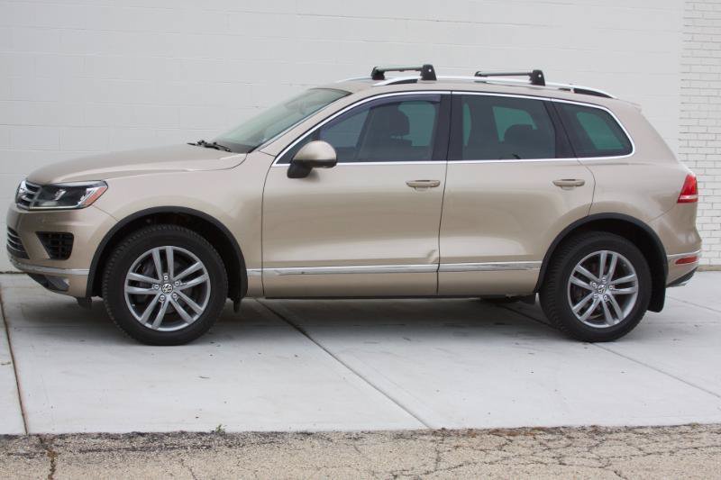 Used 2016 Volkswagen Touareg TDI AWD/4WD image 13